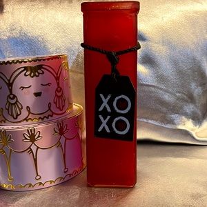 Red xoxo Vase